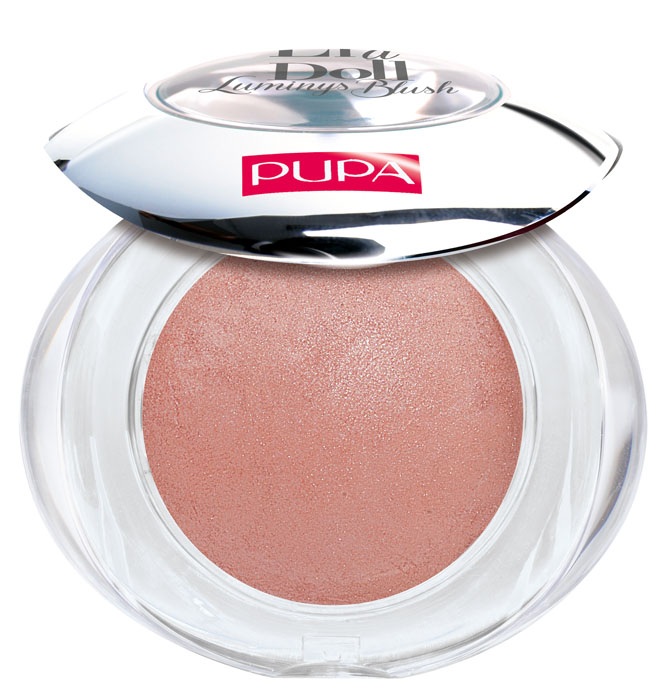 PUPA Запеченные румяна тон 301 Золотой коричневый Like A Doll,3,5 гр.050007301 PUPA Запеченные румяна тон 301 Золотой коричневый Like A Doll,3,5 гр.050007301LIKE A DOLL LUMINYS BLUSH Запеченные Румяня с Эффектом Сияния Фарфоровая кожа, как у куколки! Яркий цвет и необыкновенное сияние! Мягкая шелковистая текстура, обогащенная мелкими драгоценными жемчужинками, подсвечивает кожу и придает лучезарность. Подсвечивающий эффект рекомендуется для менее пористой, нормальной и сухой кожи, поскольку жемчужинки в составе румян делают поры заметнее. Низкий риск возникновения аллергии. Дерматологически тестированы. Без парабенов.