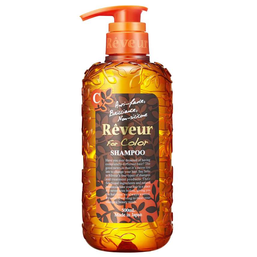 Reveur Шампунь For Color, для окрашенных волос, 500 млFS-00897 Reveur Шампунь For Color, для окрашенных волос, 500 млFS-00897Беcсиликоновый шампунь Reveur For Color создан на основе трех специальных природных компонентов для защиты цвета: белка масла кукурузы, масла арганы, экстракта катрана,также четырнадцати растительных экстрактов для восстановления повреждений, например, масло ши, масло макадами, масло оливы, масло шафрана, экстракт рисовых отрубей, масло подсолнечника, гидролизованный белок гороха, экстракт лимониума, экстракт свеклы, экстракт ромашки, экстракт яблока, экстракт амачя, экстракт шалфея, экстракт лемонграсса. Шампунь деликатно очищает, питает окрашенные волосы и надолго защищает цвет. Способствует восстановлению повреждения после окрашивания. Смягчающий компонент на основе коллагена делает волосы невероятно мягкими и послушными. Текстура Airy Floral имеет свежий и утонченный аромат.Рекомендуется для: окрашенных или осветленных волос, поврежденных волос, защиты цвета после окрашивания. Товар сертифицирован.