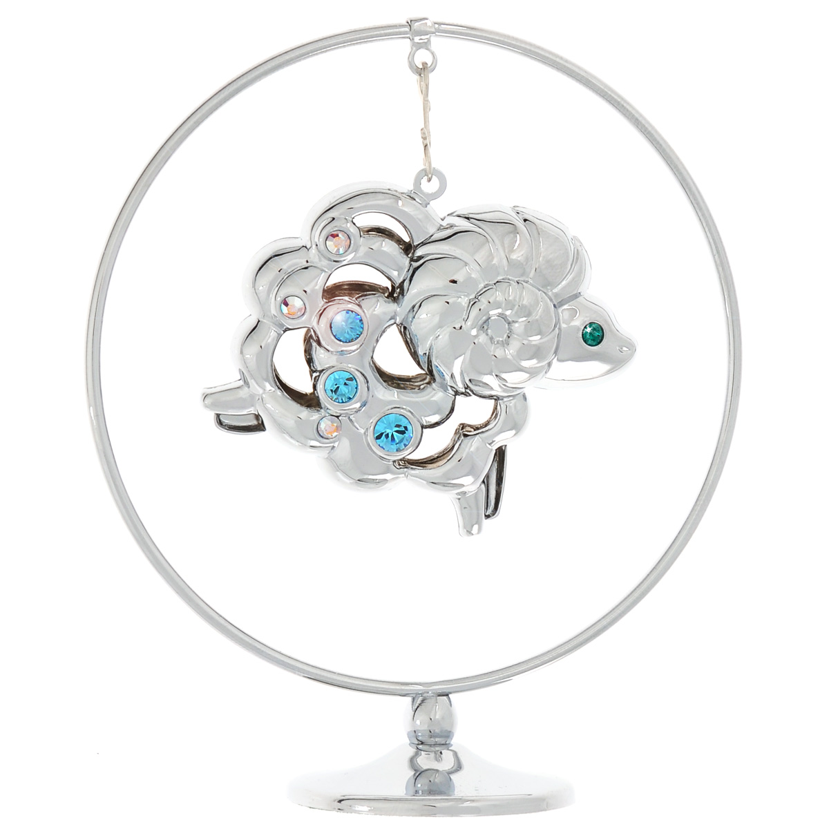 Миниатюра Crystocraft Овечка, цвет: серебристый, высота 8,5 смU0402-105-CBL Миниатюра Crystocraft Овечка, цвет: серебристый, высота 8,5 смU0402-105-CBLДекоративная фигурка в виде овечки, подвешенной в центре круга, изготовлена из высококачественной стали и украшена голубыми и зелеными кристаллами Swarovski. Оригинальная миниатюра будет отличным подарком к новогодним праздникам для ваших друзей и коллег. Более 30 лет компания Crystocraft создает качественные, красивые и изящные сувениры, декорированные различными кристаллами Swarovski. Высота миниатюры: 8,5 см.