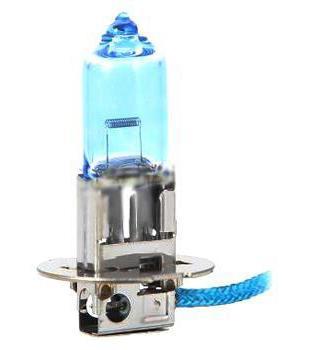 Лампа автомобильная галогенная Philips CrystalVision, для фар, цоколь H3 (PK22s), 12V, 55W10503 Лампа автомобильная галогенная Philips CrystalVision, для фар, цоколь H3 (PK22s), 12V, 55W10503Автомобильная галогенная лампа Philips CrystalVision произведена из запатентованного кварцевого стекла с УФ фильтром Philips Quartz Glass. Кварцевое стекло Philips в отличие от обычного твердого стекла выдерживает гораздо большее давление смеси газов внутри колбы, что препятствует быстрому испарению вольфрама с нити накаливания. Кварцевое стекло выдерживает большой перепад температур, при попадании влаги на работающую лампу изделие не взрывается и продолжает работать. Лампы Philips CrystalVision имеют мощный белый свет с цветовой температурой 4300К. Разработаны для водителей, которым необходимо яркое освещение на дороге и важен индивидуальный стиль. Увеличенная светоотдача позволяет гораздо лучше различать дорожные знаки и препятствия. Лампы подходят для всех погодных условий, особенно ощутимый визуальный комфорт при поездках в ночное время. Автомобильные галогенные лампы Philips удовлетворят все нужды автомобилистов: дальний свет, ближний свет, передние противотуманные фары, передние и боковые указатели поворота, задние указатели поворота, стоп-сигналы, фонари заднего хода, задние противотуманные фонари, освещение номерного знака, задние габаритные/стояночные фонари, освещение салона.