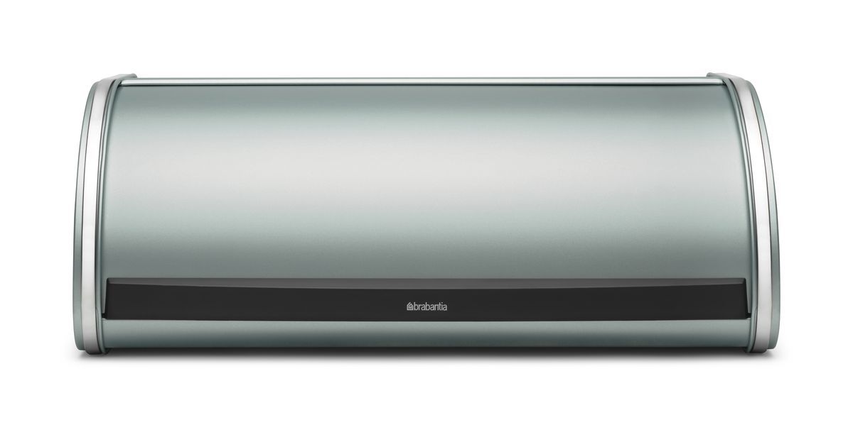 Хлебница Brabantia, цвет: серый, 45 см х 26 см х 17,5 см. 484308484308 Хлебница Brabantia, цвет: серый, 45 см х 26 см х 17,5 см. 484308484308Хлебница Brabantia изготовлена из высококачественной нержавеющей стали. Изделие оснащено откидной крышкой с матовой полировкой и пластиковой вставкой. Хлебница предназначена для хранения хлеба, чипсов, кексов и других хлебобулочных изделий. В ней продукты долго сохраняют привлекательный внешний вид, остаются свежими и хрустящими. Крышка плавно открывается и герметично закрывается. Вместительность, функциональность и стильный дизайн позволят хлебнице стать не только незаменимым аксессуаром на кухне, но и предметом украшения интерьера. В ней хлеб всегда останется свежим и вкусным.