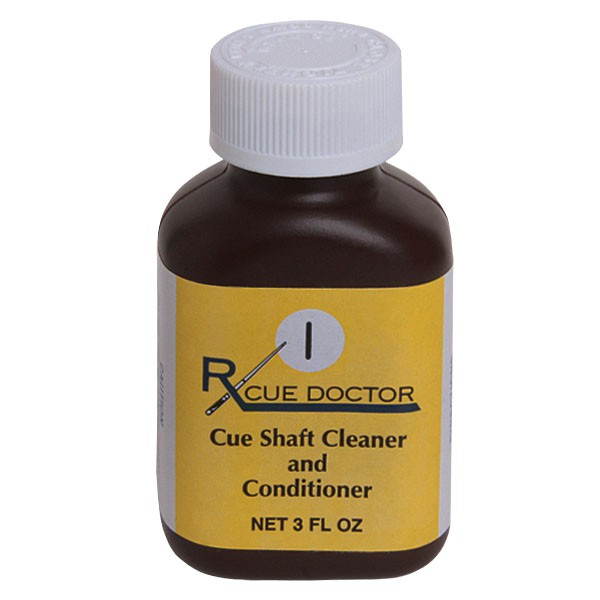 Средство для чистки и полировки кия Cue Doctor, 90 мл03598 Средство для чистки и полировки кия Cue Doctor, 90 мл03598Прошедшее испытание в лабораторных условиях средство для чистки кия Cue Doctor изготовлено по уникальной формуле. Cue Doctor не только великолепно очищает бильярдный кий от загрязнений, но и ухаживает за древесиной. В отличие от некоторых других очистителей, это средство не содержит алкоголь, ацетон и другие химикаты, которые могут иссушить дерево и повредить шафт. Cue Doctor бережно удаляет даже въевшиеся частички грязи и мела, пропитывая дерево специальным раствором, который делает шафт сияющим от чистоты.