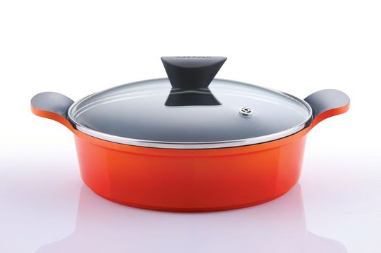 Жаровня Frybest Orange с крышкой, с керамическим покрытием, цвет: оранжевый, 2,7 лORCV-L24 Orange Жаровня Frybest Orange с крышкой, с керамическим покрытием, цвет: оранжевый, 2,7 лORCV-L24 OrangeЖаровня Frybest Orange имеет мощную основу из литого алюминия. Благодаря высочайшему качеству литья, поверхность идеальная гладкая. Специальное утолщенное дно обеспечивает высокую теплопроводимость. Посуда очень быстро разогревается, экономя электроэнергию и время. Непревзойденная прочность и устойчивость к царапинам позволяет использовать во время готовки металлические аксессуары. Жаровня оснащена керамическим покрытием Ecolon - новейший продукт нанотехнологий, в производстве которого используются природные материалы (песок и камень). Покрытие содержит 5 слоев: 1. Антипригарное керамическое покрытие. 2. Базовое керамическое покрытие. 3. Алюминий. 4. Базовое керамическое покрытие. 5. Декоративное керамическое покрытие. Инновационное керамическое покрытие предохраняет продукты от пригорания, делает возможным приготовление пищи без масла и жиров. Покрытие обладает отличными отталкивающими свойствами. Легко моется....