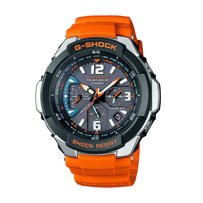 Наручные часы Casio GW-3000M-4AINT-06501 Наручные часы Casio GW-3000M-4AINT-06501Наручные часы Casio GW-3000M.Противоударные:Ударопрочная конструкция защищает от ударов и вибрации.Питание от солнечной энергии:Солнечная подзаряжающаяся батарейка обеспечивает питание часов для работы.Прием радиосигнала (Европа, США, Япония, Китай):В Европе илиСеверной Америке, во многих частях Канады и Центральной Америки, Японии и Китае после настройки часов на местный часовой пояс, часы будут получать радио-сигнал калибровки, гарантирующий, что они всегда будут показывать точное время. В большинстве стран переход летнее и зимнее время также обновляется автоматически.Неоновый дисплей:Светящееся покрытие обеспечивает длительную подсветку в темное время суток после короткого воздействия света.Мировое время:Отображение текущего времени в основных городах и конкретных областях по всему миру.Отображение даты и дня недели:На дисплее отображается текущая дата и день недели.Функция секундомера - 1/100 сек. - 24 минут:Прошедшее время, время прохождения круга и общее время измеряются с точностью до сотой доли секунды. Предел измерений 24 минуты.Ежедневный будильник:Издавая звуковой сигнал в установленное время, будильник напомнит о событиях, которые повторяются каждый день. Автоматическая ручная настройка:Функция автоматической ручной настройки проверяет исходное положение стрелок каждый час и корректирует его в случае необходимости - изменение после удара, либо из-за влияния магнитного поля.Автоматический календарь:После настройки автоматический календарь всегда отображает точную дату. Минеральное стекло:Прочное и устойчивое к царапинам минеральное стекло защищает часы от любых повреждений, которые могут испортить внешний вид часов.Корпус из нержавеющей стали и полимерного пластика:Прочный, надежный и элегантный браслет является неотъемлемой частью часов.Ремешок из полимерного материала:Натуральный полимерный материал является идеальным для изготовления ремешка благодаря своей чрезвычайной прочности и гибкости. Водонепроницаемые часы (20 бар / 200 м):Идеально подходит для ныряния без акваланга: часы являются водонепроницаемыми до 20 Бар/на глубине до 200 метров . Значение метров не относится к глубине погружения, но относится к атмосферному давлению, используемого в процессе испытания на водонепроницаемость. (ISO 2281).