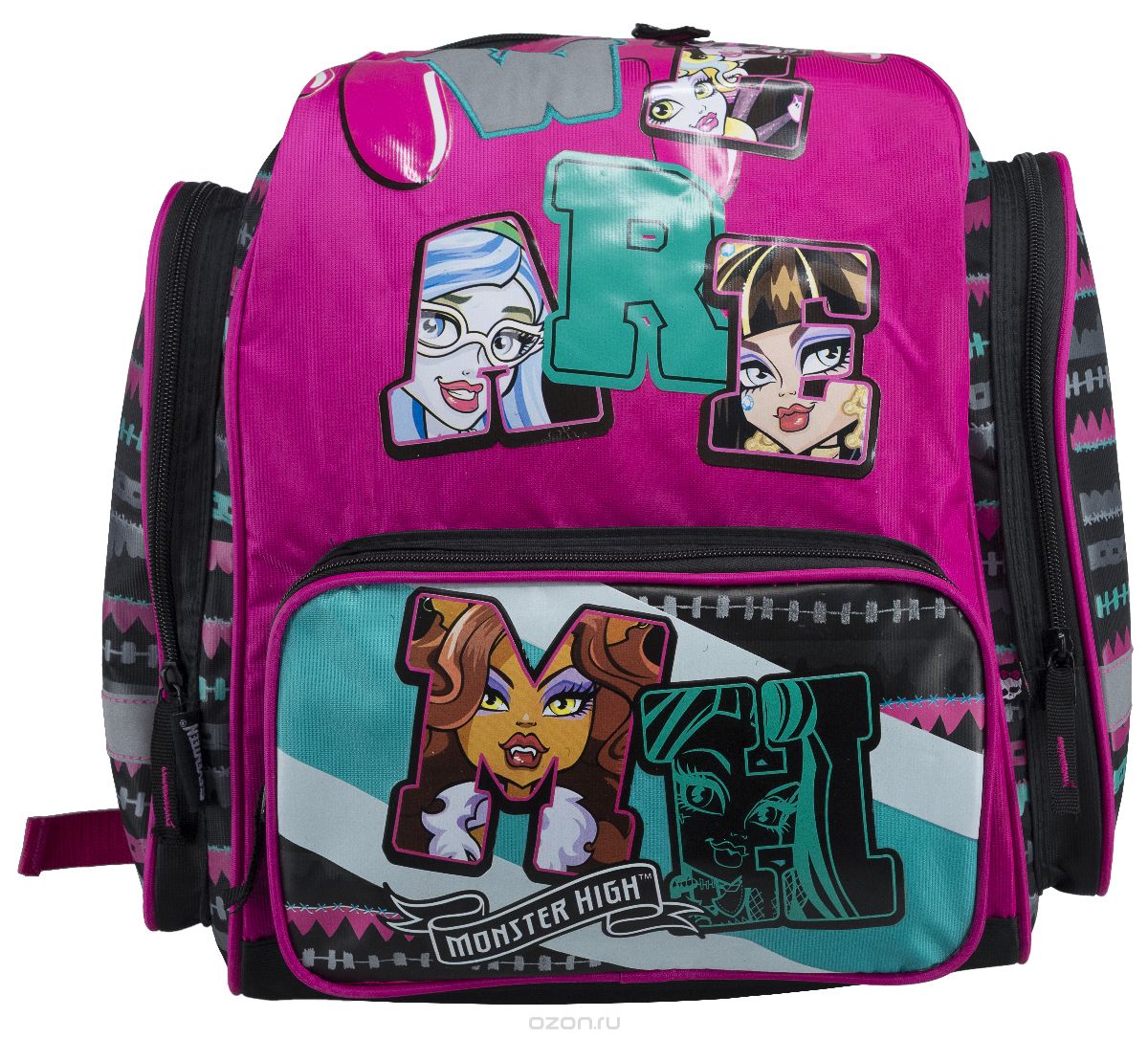 Рюкзак школьный Monster High, цвет: розовый, черный. MHCB-MT1-945MHCB-MT1-945 Рюкзак школьный Monster High, цвет: розовый, черный. MHCB-MT1-945MHCB-MT1-945Рюкзак школьный Monster High понравится каждой девочке-поклоннице мультсериала Школа монстров. Выполнен из прочных и высококачественных материалов, дополнен изображением учениц Monster High. Содержит одно вместительное отделение, закрывающееся на застежку-молнию с двумя бегунками. Лицевая сторона оснащена накладным карманом на застежке-молнии. По бокам расположены два накладных кармана на молнии. Специально разработанная архитектура спинки со стабилизирующими набивными элементами повторяет естественный изгиб позвоночника. Набивные элементы обеспечивают вентиляцию спины ребенка. Мягкие широкие лямки позволяют легко и быстро отрегулировать рюкзак в соответствии с ростом. Рюкзак оснащен эргономичной ручкой для удобной переноски в руке. Светоотражающие элементы обеспечивают безопасность в темное время суток. Такой школьный рюкзак станет незаменимым спутником вашего ребенка в походах за знаниями. Вес рюкзака без наполнения: 700 г. Рекомендуемый...