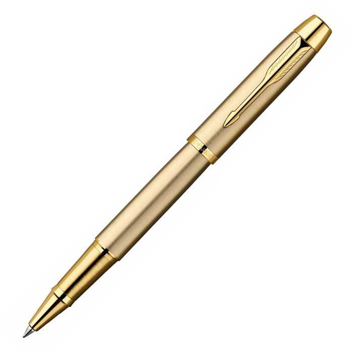Роллер IM DELUXE Brushed Metal Gold GT. PARKER-R0811700PARKER-R0811700 Роллер IM DELUXE Brushed Metal Gold GT. PARKER-R0811700PARKER-R0811700Ручка-роллер «Паркер Ай Эм Делюкс Голд Джи Ти». Инструмент для письма, линия письма – тонкая, цвет чернил – черный, в подарочной упаковке. Произведено в Китае.