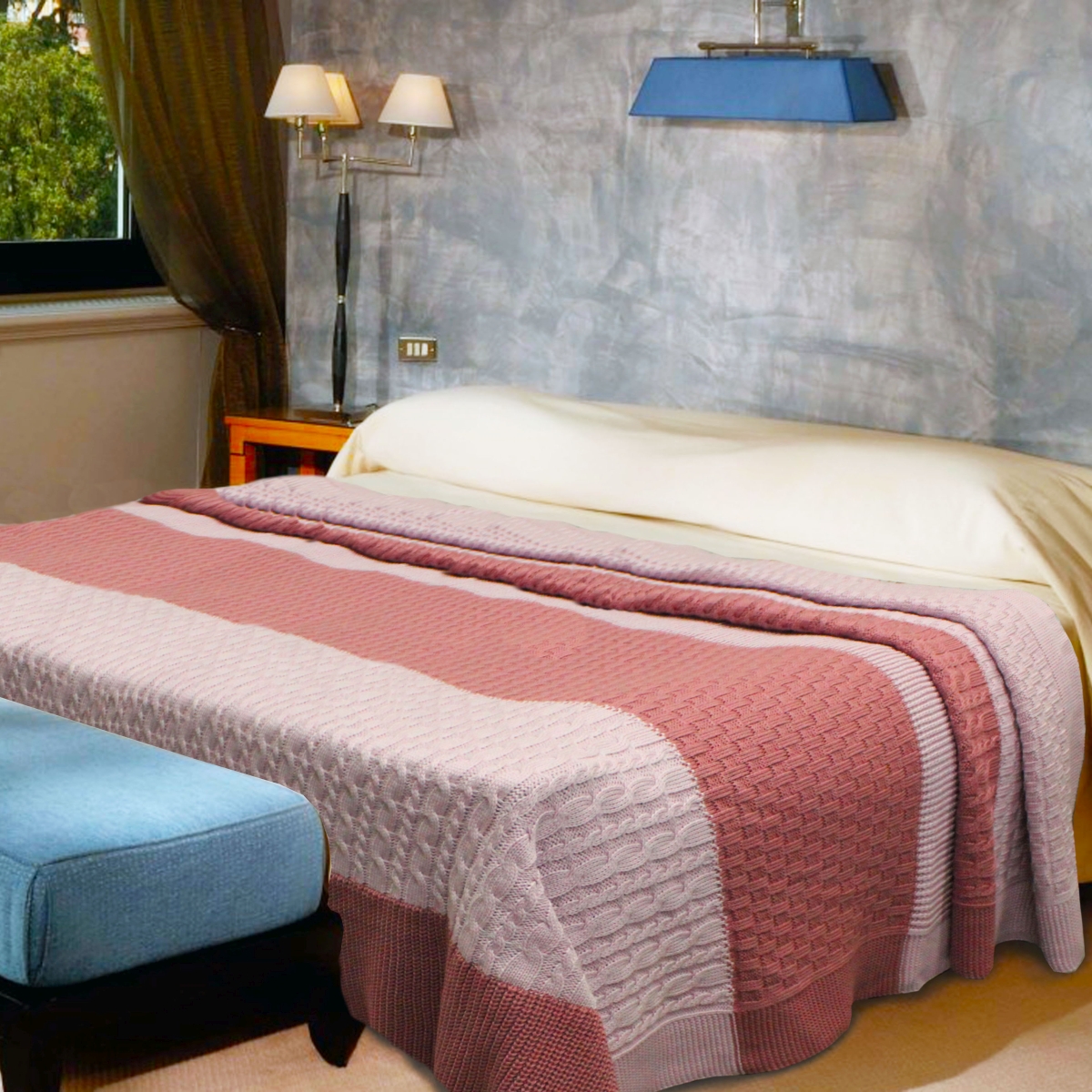 Плед Buenas Noches Cotton, цвет: розовый, бордовый, 180 х 210 см69951 Плед Buenas Noches Cotton, цвет: розовый, бордовый, 180 х 210 см69951Вязаный плед Buenas Noches Cotton - это идеальное решение для вашего интерьера! Плед выполнен из хлопка и акрила. Благодаря беспрецедентной стойкости и ровности красок, изделие не выгорает на солнце и остается первозданно ярким в течение продолжительного времени. Плед теплый, нежный, подкупающий не только высокими потребительскими характеристиками, но и уникальным, оригинальным внешним видом. Плед - это такой подарок, который будет всегда актуален, особенно для ваших родных и близких, ведь вы дарите им частичку своего тепла! Продукция торговой марки Buenas Noches сделана с особой заботой, специально для вас и уюта в вашем доме!