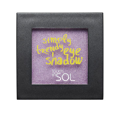 Touch in SOL Тени для век Simply Trendy, №6 Lavender8809311912260 Touch in SOL Тени для век Simply Trendy, №6 Lavender8809311912260Абсолютный маст-хэв: Последний штрих для создания великолепного взгляда; 10 цветов обеспечат сексуальный, дымчатый (смоки), и естественный макияжа глаз. Мягкая и шелковистая текстура теней за счет микро-частичек легко наносится, не скатывается, сохраняя цвет. Стойкость макияжа за счет легкой микро-пудры Экстракты растительных масел увлажняют и защищают кожу. Создает великолепный и естественный цвет и жемчужное сияние шелк.