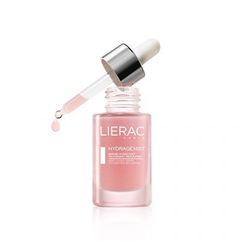 Lierac сыворотка Hydragenist кислородная увлажняющая 30 млL234 Lierac сыворотка Hydragenist кислородная увлажняющая 30 млL234Нежная сыворотка с самым высоким содержанием уникального Гидра комплекса моментально устраняет дискомфорт от стянутости и раздражения. Она восстанавливает упругость, эластичность и здоровое сияние даже очень обезвоженной кожи, разглаживает морщинки. Цвет лица становится свежим, однородным. Применяя эту сыворотку перед нанесением любого средства из серии Lierac Hydragenist, вы значительно повысите его эффективность.