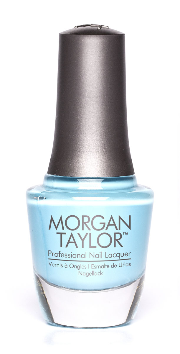Morgan Taylor Лак для ногтей Varsity Jacket Blues/Цвет твоей победы, 15 мл50121 Morgan Taylor Лак для ногтей Varsity Jacket Blues/Цвет твоей победы, 15 мл50121Плотная пастельно-голубая эмаль. Эксклюзивная коллекция Morgan Taylor™ насыщена редкими и драгоценными составляющими. Оттенки основаны на светящихся жемчужинах, оловянных сплавах, мерцающем серебре и лучезарном золоте. Все пигменты перетерты в мельчайшую пыль и используются без разбавления другими красителями: в итоге лак получается благородным и дорогим. Наша обязанность перед мастером маникюра — предложить безопасное профессиональное цветное покрытие. Именно поэтому наши лаки являются BIG3FREE: не содержат формальдегида, толуола и дибутилфталата. В работе с клиентом лак должен быть безупречным — от содержимого флакона до удобства нанесения. Индивидуальный проект и дизайн — сочетание удобства в работе и оптимального веса флакона. Кристально-прозрачное итальянское стекло — это качество стекла позволяет вам видеть цвет лака без искажений, поэтому вопрос выбора цветного покрытия клиентом и мастером решается быстро и с легкостью. Удобный колпачок — воздушный, почти невесомый, он...