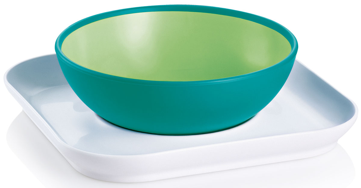 MAM Набор посуды для кормления Babys bowl & plate цвет зеленый6609EXP/3 MAM Набор посуды для кормления Babys bowl & plate цвет зеленый6609EXP/3Набор посуды для кормления MAM Babys bowl & plate. Обучение шаг за шагом: 1-й шаг: плоская тарелка удерживает глубокую тарелку от опрокидывания. 2-й шаг: плоская тарелка используется уже в качестве самостоятельного блюда для еду. Противоскользящее покрытие тарелки позволит сделать процесс питания простым и интересным.