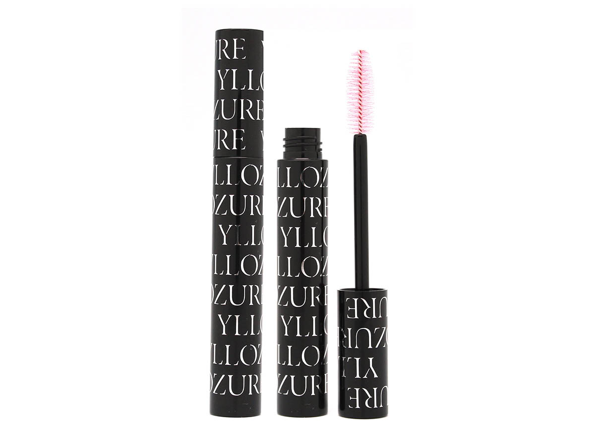 Yllozure Тушь для ресниц MASCARA INFINITY , объемная - черная, 10 мл8901 Yllozure Тушь для ресниц MASCARA INFINITY , объемная - черная, 10 мл8901Новая тушь Mascara Infinity сделает ваши ресницы более пушистыми, объемными и длинными. Кисть конусообразной формы легко окрашивает каждую ресницу от корня до кончика, а кремовая текстура с насыщенной пигментами формулой создает объем и придает особую выразительность взгляду. Не склеивает ресницы, не осыпается и не размазывается, но при этом легко смывается всего лишь теплой водой.
