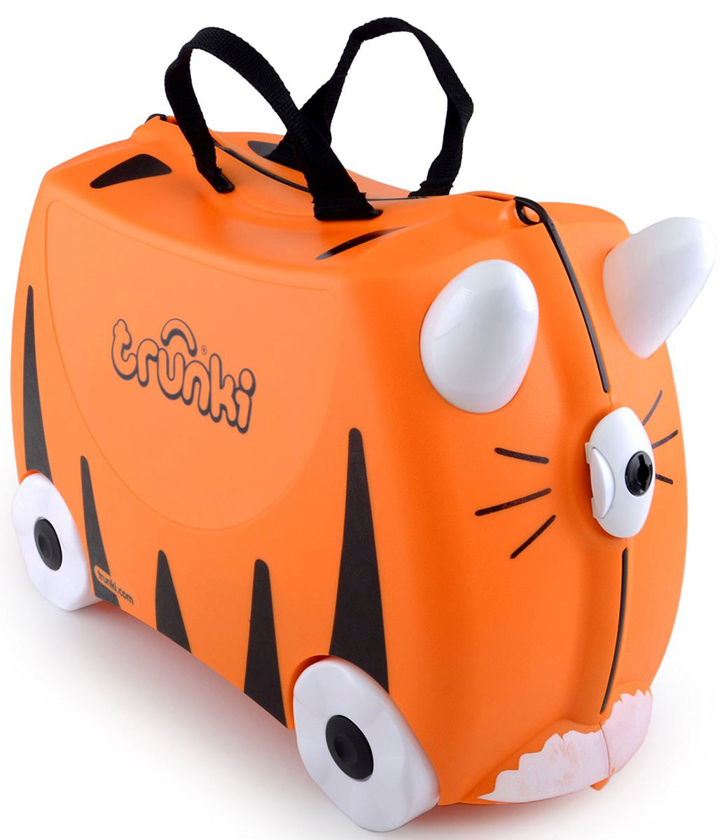 Trunki Чемодан-каталка Тигр0085-WL01-P1 Trunki Чемодан-каталка Тигр0085-WL01-P1Детский чемодан-каталка Trunki Тигр - оригинальный чемодан на колесах, созданный, чтобы избавить маленьких путешественников от скуки и усталости. Корпус чемодана выполнен в форме седла, чтобы маленькому наезднику было комфортно сидеть. Расцветка такого чемодана-каталки похожа на маленького тигренка. А когда катишься на нем, представляется, что несешься на спине хищного зверя. Малыш может держаться за специальные рожки на передней части чемодана. Форма рожек специально разработана для детских ручек. Чемодан имеет 4 колеса и стабилизаторы, которые не позволят чемодану опрокинуться. Для переноски у чемодана предусмотрены 2 текстильные ручки, а также ремень через плечо, который можно использовать для буксировки чемодана. Чемодан содержит вместительное отделение с фиксирующейся Х- образной резинкой. Также в чемодане имеется длинный кармашек для мелочей. Закрывается чемодан на две защелки. Крышка чемодана плотно прилегает к основанию, уплотнитель между ними не...