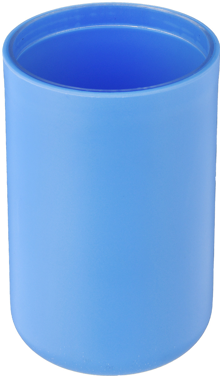 Стакан для ванной комнаты Vanstore Plastic Blue, цвет: голубой, высота 10,5 см311-01 Стакан для ванной комнаты Vanstore Plastic Blue, цвет: голубой, высота 10,5 см311-01Стакан для ванной комнаты Vanstore Plastic Blue изготовлен из высококачественного пластика. В стакане удобно хранить зубные щетки, тюбики с зубной пастой и другие принадлежности. Такой аксессуар для ванной комнаты стильно украсит интерьер и добавит в обычную обстановку яркие и модные акценты. Размер стакана: 6,5 х 6,5 х 10,5 см.