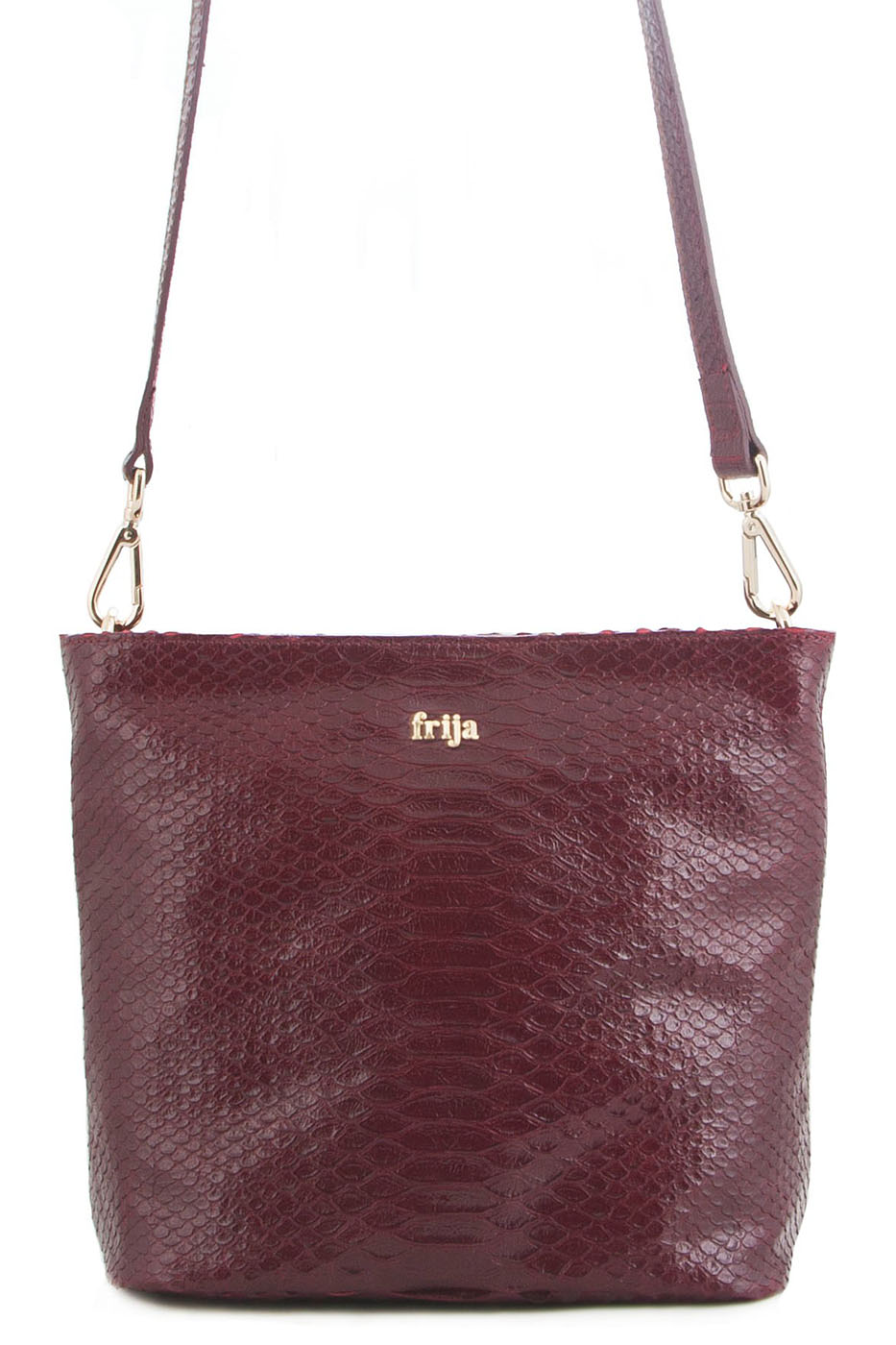 Сумка женская Frija, цвет: бордовый. 21-0316-1521-0316-15 Сумка женская Frija, цвет: бордовый. 21-0316-1521-0316-15Стильная женская сумка Frija выполнена из натуральной высококачественной кожи с фактурным тиснением под кожу рептилии, оформлена металлической фурнитурой с символикой бренда. Изделие имеет одно отделение и закрывается на металлическую застежку-молнию. Внутри имеется два открытых накладных кармана и вшитый карман на молнии. Сумка оснащена удобным съемным плечевым ремнем регулируемой длины. Оригинальная сумка подчеркнет вашу яркую индивидуальность и сделает образ завершенным.