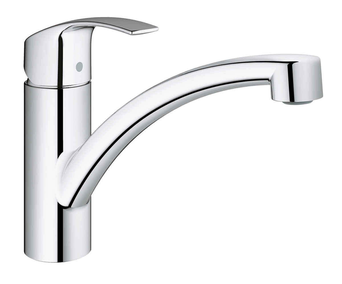Смеситель для кухни Grohe Eurosmart New, с низким изливом и ограничением расхода воды3328120E Смеситель для кухни Grohe Eurosmart New, с низким изливом и ограничением расхода воды3328120EСмеситель для кухни Grohe Eurosmart New имеет хромированное покрытие StarLight, которое придает ему эффектный блеск и неприхотливость в уходе. В числе его функциональных преимуществ также стоит упомянуть технологию EcoJoy, ограничивающую расход воды до 5,7 литра в минуту даже при максимальном напоре. Плавность и легкость регулировки температуры и напора воды обеспечивает картридж с технологией SilkMove. Система раздельных внутренних протоков предохраняет питьевую воду от загрязнения. Излив вращается в радиусе 140°, обеспечивая необходимую свободу действий и при этом не задевая окружающих стен и шкафов, что особенно актуально для кухонь небольшой площади. Встроенный ограничитель температуры и эргономичный рычаг завершают собой идеальный набор достоинств данного смесителя.