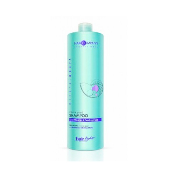 Hair Company Шампунь для волос с минералами и экстрактом жемчуга Professional Light Mineral Pearl Shampoo 1000 мл255886 Hair Company Шампунь для волос с минералами и экстрактом жемчуга Professional Light Mineral Pearl Shampoo 1000 мл255886Великолепная сбалансированная формула с минералами и экстрактом жемчуга в составе. Питает волосы от корней до самых кончиков, придаёт им блеск и силу. Делает волосы более объёмными, сияющими и шелковистыми. Локоны легко расчёсываются. Экстракт жемчуга в составе, дарит волосам сияние и силу. Результат применения – сияющие и шелковистые волосы!