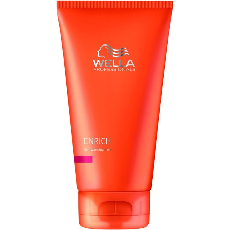Wella Самонагревающая питательная маска Enrich Line, 150 мл115845 Wella Самонагревающая питательная маска Enrich Line, 150 мл115845Для волос любой структуры и любого типа отлично подходит самонагревающаяся питательная маска от Wella. Она предназначена для увлажнения волос, а также для разглаживания поверхности волоса. Маска, благодаря своей высокой биологической активности, положительно сказывается на работе волосяных фолликул, восстанавливает поврежденные волосы, смягчает их и замедляет процесс их старения. Ваши локоны в результате приобретают блеск, они становятся мягкими. Кроме того, после применения Wella Enrich Line волосы легче расчесываются.
