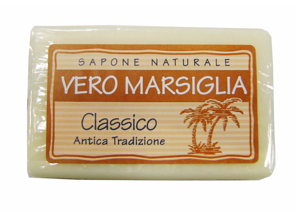 Nesti Dante Мыло Vero Marsiglia. Классическое, 150 г1930124 Nesti Dante Мыло Vero Marsiglia. Классическое, 150 г1930124Великолепное растительное мыло Nesti Dante Vero Marsiglia. Классическое изготовлено по старинным рецептам и по традиционной котловой технологии, в составе мыла только натуральные оливковое и пальмовое масло высочайшего качества, для ароматизации использованы органические эфирные масла. Ежедневный ритуал красоты, любви и заботы не только для тела, но и для души. Vero Marsiglia - линия классического мыла создана для традиционного ухода за кожей. Мыло Классическое содержит натуральные экстракты, интенсивно увлажняющие вашу кожу. Товар сертифицирован.