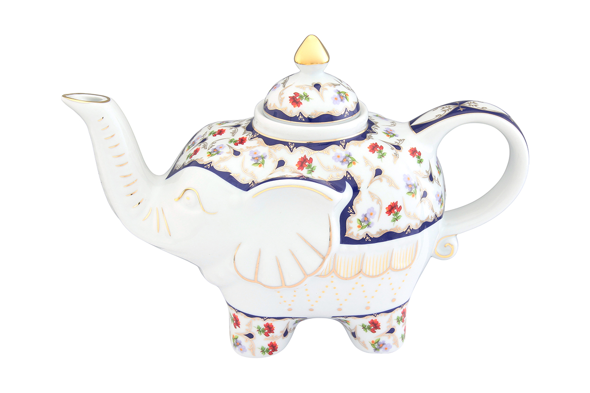 Чайник заварочный Elan Gallery Цветочек, 750 мл504056 Чайник заварочный Elan Gallery Цветочек, 750 мл504056Загадочная страна Индия: чай, слоны, солнце, праздник! Чайник, выполненный в форме слона, будет напоминать Вам об Индии и наполнит Ваш дом солнечным настроением. Изделие имеет подарочную упаковку, идеальный подарок для Ваших близких! Объем чайника: 750 мл. Размер чайника: 23 х 11 х 15 см.