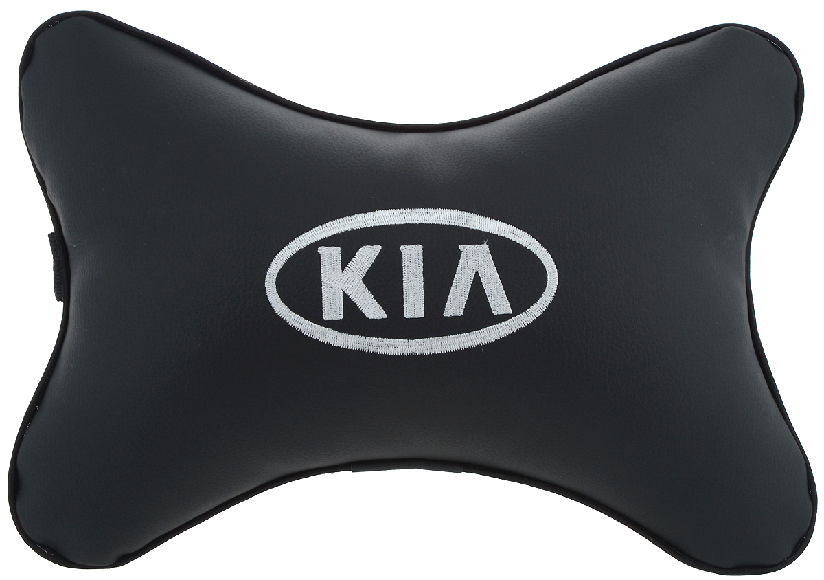 Подушка автомобильная Autoparts Kia, на подголовник, цвет: черный, белый, 30 х 20 см531-401 Подушка автомобильная Autoparts Kia, на подголовник, цвет: черный, белый, 30 х 20 см531-401Автомобильная подушка Autoparts Kia, выполненная из эко-кожи с мягким наполнителем из холлофайбера, снимает усталость с шейных мышц, обеспечивает правильное положение головы и амортизирует нагрузки на шейные позвонки при резком маневрировании. Ее можно зафиксировать на подголовнике с помощью регулируемого по длине ремня. На изделии имеется молния, с помощью которой вы с легкостью сможете поменять наполнитель. Если ваши пассажиры захотят вздремнуть, то подушка под голову окажется очень кстати и поможет расслабиться.