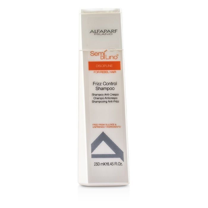 Alfaparf Разглаживающий шампунь для непослушных волос Semi Di Lino Discipline Frizz Control Shampoo 250 млalfa1023 Alfaparf Разглаживающий шампунь для непослушных волос Semi Di Lino Discipline Frizz Control Shampoo 250 млalfa1023Alfaparf Semi Di Lino Разглаживающий шампунь для непослушных волос. Итальянская компания Alfaparf известна во всем мире. Эта фирма производит качественную косметику для волос и не только. Компания была создана более 30 лет назад в Милане Робертом Франкино. Тогда фирма была одной из самых крупных в Италии, сегодня же это одна из самых популярных косметических компаний в мире. Специалисты создают уникальные формулы средств на основе натуральных ингредиентов, минимизируя использование искусственных красителей и других добавок. Каждый сможет найти средство подходящее именно ему. Так, если у вас вьющиеся и непослушные волосы, то вам отлично подойдет Разглаживающий шампунь для непослушных волос Alfaparf Semi Di Lino Discipline Frizz Control Shampoo. Его молочная текстура разглаживает даже самые ;рыхлые» пряди, делает их гладкими и блестящими на 72 часа. Шампунь заполняет пустоты и кутикулы волос. Результат гарантирован уже при первом использования.