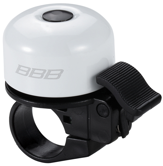 Звонок BBB Loud & Clear, цвет: белый, черный. BBB-11JSO-10304 Звонок BBB Loud & Clear, цвет: белый, черный. BBB-11JSO-10304Уникальная пружинная система придает звонку BBB Loud & Clear исключительную громкость. Прочная облегченная конструкция оснащена пружиной из нержавеющей стали. Винтовой хомут позволяет крепить звонок как на рули 25,4 мм, так и 31,8 мм.