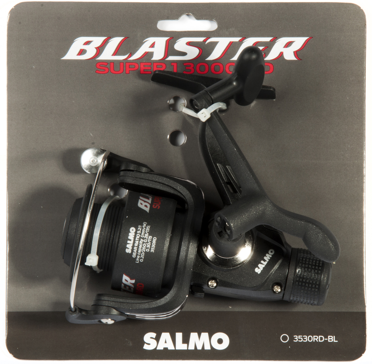 Катушка безынерционная Salmo Blaster SUPER 1 30RD, цвет: черный3530RD-BL Катушка безынерционная Salmo Blaster SUPER 1 30RD, цвет: черный3530RD-BLБюджетная серия катушек BLASTER предназначена, в первую очередь, для начинающих рыболовов. Эти катушки могут с успехом использоваться у опытных рыболовов как резервные катушки или для комплектации поплавочных удилищ и донных снастей. - Тормоз фрикционный задний RD - 1 подшипник шариковый - Включатель антиреверса флажковый нижний - Корпус карбопластовый - Шпуля пластиковая (графитовая) - Рукоятка: - с винтовым типом фиксации - с возможностью право/левосторонней установки - Картонная подложка (для магазинов самообслуживания)