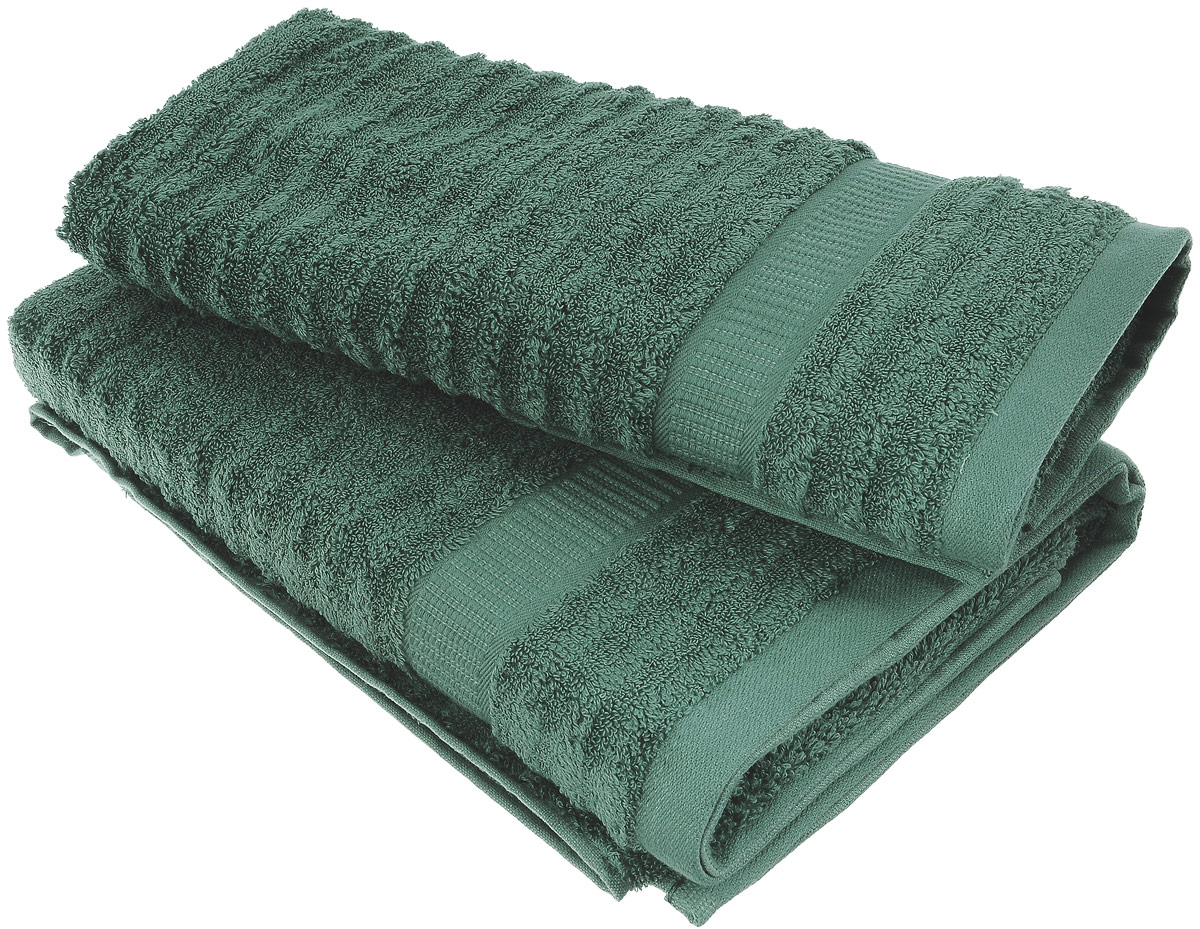 Набор хлопковых полотенец Home Textile, цвет: темно-зеленый, 2 шт68/5/3 Набор хлопковых полотенец Home Textile, цвет: темно-зеленый, 2 шт68/5/3Набор Home Textile состоит из двух полотенец разного размера, выполненных из качественной натуральной махры (100% хлопок). Полотенца имеют ворс различной длины, что создает рельефную текстуру, и классический бордюр. Мягкие и уютные, они прекрасно впитывают влагу и легко стираются. Кроме того, хлопковые полотенца отличаются высокой износоустойчивостью и долгим сроком службы. Такой набор полотенец подарит массу положительных эмоций и приятных ощущений.