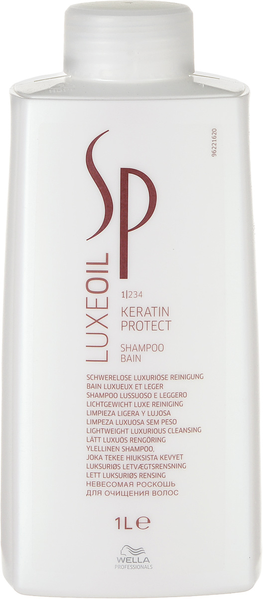Wella SP Шампунь для защиты кератина волоса Luxe Line Keratin Protect Shampoo, 1000 мл101599 Wella SP Шампунь для защиты кератина волоса Luxe Line Keratin Protect Shampoo, 1000 мл101599Wella SP Luxe Line Keratin Protect Shampoo Шампунь для защиты кератина волоса создан для глубоко очищения волос при этом следит за кожей головы. Насыщает и питает изнутри, не отягощает волосы. Сохраняет цвет, придает блеск, восстанавливает и защищает натуральный кератин волос. Придает чувство легкости и свежести. В состав шампуня для защиты волоса входит, один из главных кладовых волос - кератин и пантенол. Кератин является натуральным белком, который надо поддерживать и защищать, с чем отлично справляется шампунь для восстановления кератина.Незаменимые составляющие шампуня для защиты это натуральные масла. Масло жожоба, обеспечит отличных уход и питание ваших волос. Глубоко изнутри поможет восстановить волосы и не даст ему ломаться дальше. Масла аргана и миндаля сделают волосы гладкими, ухоженными, мягкими, идеально ровными и эластичными. В состав шампуня входят, самые элитные и профессиональные парфюмерные ингредиенты, которые подарят манящий и легкий аромат вашим волосам.