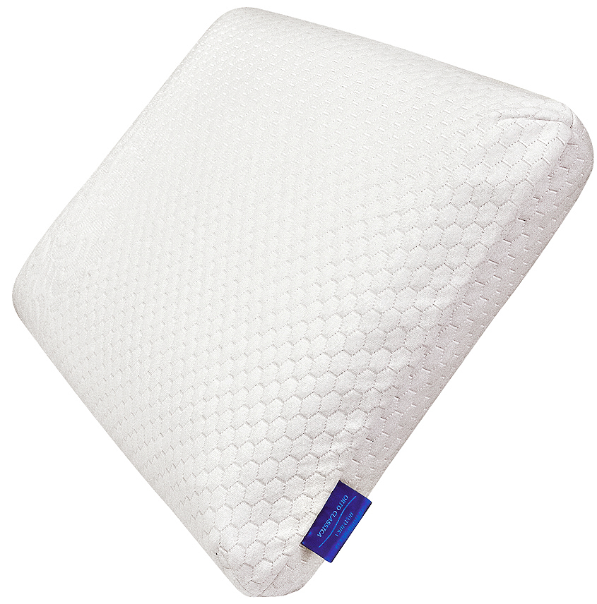 Подушка ортопедическая IQ Sleep Orto Classica, с эффектом памяти, 60 х 40 х 13 см16776 Подушка ортопедическая IQ Sleep Orto Classica, с эффектом памяти, 60 х 40 х 13 см16776Анатомическая комфортная подушка IQ Sleep Orto Classica изготовлена из специальной пены с эффектом памяти Optimemory для людей, которые хотят, чтобы их любимая подушка классической формы не сбивалась и правильно поддерживала голову и шею во время сна. Подушка IQ Sleep Orto Classica удобна в использовании. Независимо от того, какой стороной вы положите эту подушку, она индивидуально подстроится под изгибы вашего тела благодаря специальной пене с памятью формы Optimemory. А в отличие от обычных подушек IQ Sleep Orto Classica не потеряет форму и будет нежно поддерживать вашу голову в течение всей ночи. Подушка предназначена для: - Обеспечения естественного положения и полноценного отдыха шеи и головы. - Профилактики спазма затылочных мышц и шеи. - Улучшения кровообращения головного мозга и стимулирования работы мозга. - Снятия зрительной нагрузки и профилактики близорукости. - Профилактики инсульта в вертебро-базилярной системе. ...