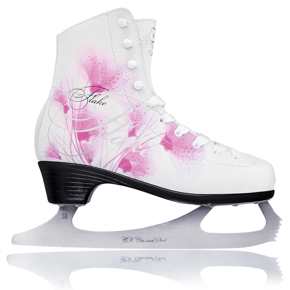Коньки фигурные женские CK Flake Leather, цвет: белый, фуксия. Размер 36PW-221 Коньки фигурные женские CK Flake Leather, цвет: белый, фуксия. Размер 36PW-221Фигурные коньки от CK Flake Leather идеально подойдут для любительского катания. Модель выполнена из современной морозоустойчивой искусственной кожи с высокой, плотной колодкой и усиленным задником, обеспечивающим боковую поддержку ноги. Внутренняя поверхность из натуральной кожи обеспечивает удобство во время движения. Анатомический язычок из войлока и искусственной кожи идеально облегает стопу и повышает комфорт. Стелька из упругого пенного полимерного материала EVA предназначена для быстрой адаптации ботинка к индивидуальным формам ноги и ее комфортного положения. Ботинок полностью обволакивает ногу, обеспечивает прочную и удобную фиксацию ноги, а также повышенную защиту от ударов. Модель фиксируется на ноге классической шнуровкой. Лезвие выполнено из нержавеющей стали, оно обладает высокой твердостью и долго держит заточку. Модель имеет запатентованную форму лезвия. Уменьшенная передняя пластина и расположение точек опоры стоек оптимально располагают переднюю точку баланса и позволяют улучшить контроль при опоре на переднюю часть конька. Новая запатентованная подошва Graceful обладает элегантным дизайном, повышенной твердостью и пониженным весом. Более высокий каблук делает ногу более изящной и стройной, а также повышает управляемость и маневренность конька.