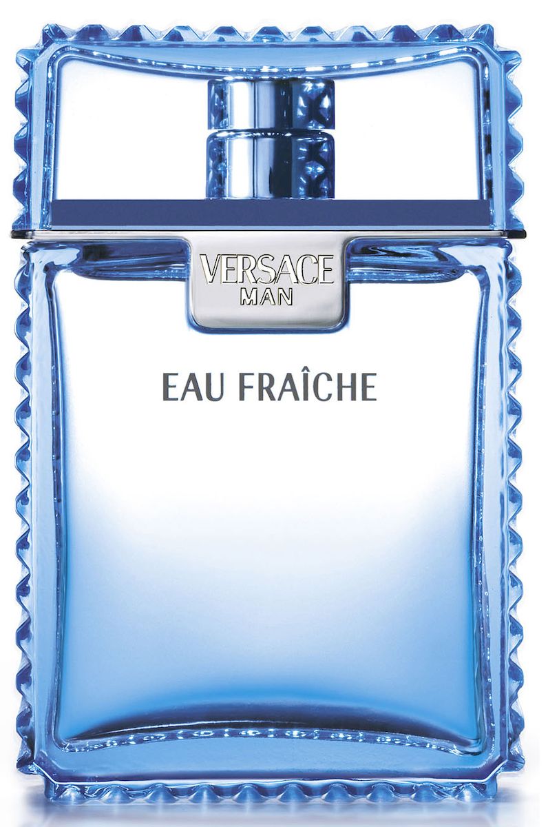 Versace Eau Fraiche Лосьон после бритья 100 млFS-00897 Versace Eau Fraiche Лосьон после бритья 100 млFS-00897Это ароматическая композиция, где классические мужские нотки несколько разбавлены более свежими аккордами, придающими аромату необыкновенно легкие оттенки. Этот аромат для мужчины, который силен душой, свободен и знает, как наслаждаться жизнью, как бы выпивая ее небольшими глотками.Верхняя нота: Белый лимон, Карамбола, Розовое дерево.Средняя нота: Хвоя кедра, Эстрагон, Шалфей мускатный.Шлейф: Древесина платана, Мускус, Амбра.Ароматический тонизирующий древесный.Ароматическая композиция, где классические мужские нотки несколько разбавлены более свежими аккордами, придающими аромату необыкновенно легкие оттенки. Этот аромат для мужчины, который силен душой, свободен и знает, как наслаждаться жизнью.