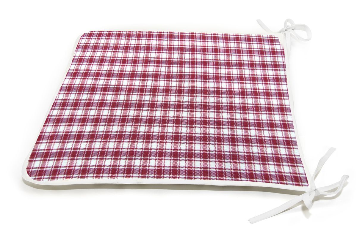 Подушка на стул KauffOrt Коттедж, 39x40 см. 31121136703112113670 Подушка на стул KauffOrt Коттедж, 39x40 см. 31121136703112113670Комплектация: 1 Сидушка, на завязках, (наполнитель: синтепон). Материал: полотно, принт. Состав: 55% хлопок, 30% полиэстер, 15% акрил. Цвет: Мультиколлор. Применение: кухня, дача.