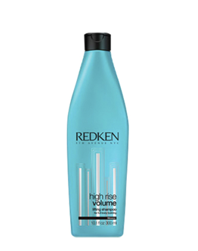 Redken High Rise Volume Шампунь для объема у корней, 300 млP1222900 Redken High Rise Volume Шампунь для объема у корней, 300 млP1222900Лифтинг-шампунь с активной формулой филоксана для классического объема у корней. Комплекс ухода Anti-Gravity Complex: 1. Действие на поверхности - полимеры придают упругость волосам надолго, сохраняя объем и укладку. Углеводы обволакивают каждую прядь обеспечивая эластичность и объем. 2. Действие изнутри - протеины, действуя изнутри, наполняют волосы внутренней силой и восстанавливают их структуру.