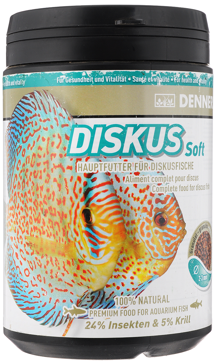 Корм Dennerle Discus Soft, для дискусов, 450 гDEN7522 Корм Dennerle Discus Soft, для дискусов, 450 гDEN7522Питательный корм Dennerle Discus Soft разработан специально для дискусов. Биологически сбалансированный корм обеспечивает рыбок всеми необходимыми питательными веществами, витаминами, минералами, микроэлементами и жирными кислотами омега-3. Специальный процесс смягчения гранул делает их такими мягкими, как животные, которыми дискусы питаются в природе, что обеспечивает охотное поедание корма зачастую привередливыми рыбами. В состав корма входят компоненты животного происхождения из водных животных, таких как криль и моллюски (5%), насекомые (24%). Высокоценные водоросли (0,7%) и другие высококачественные растительные ингредиенты, такие как овощи (5%) и листья дерева Моринга (0,7%) дополняют превосходный состав корма. Состав: насекомые (24%), растительные субпродукты, моллюски и ракообразные (криль 5%), злаки, растительные белковые экстракты, овощи, масла и жиры, дрожжи, минеральные вещества, водоросли. Аналитические составляющие: Сырой протеин 34,6%, сырого жира...