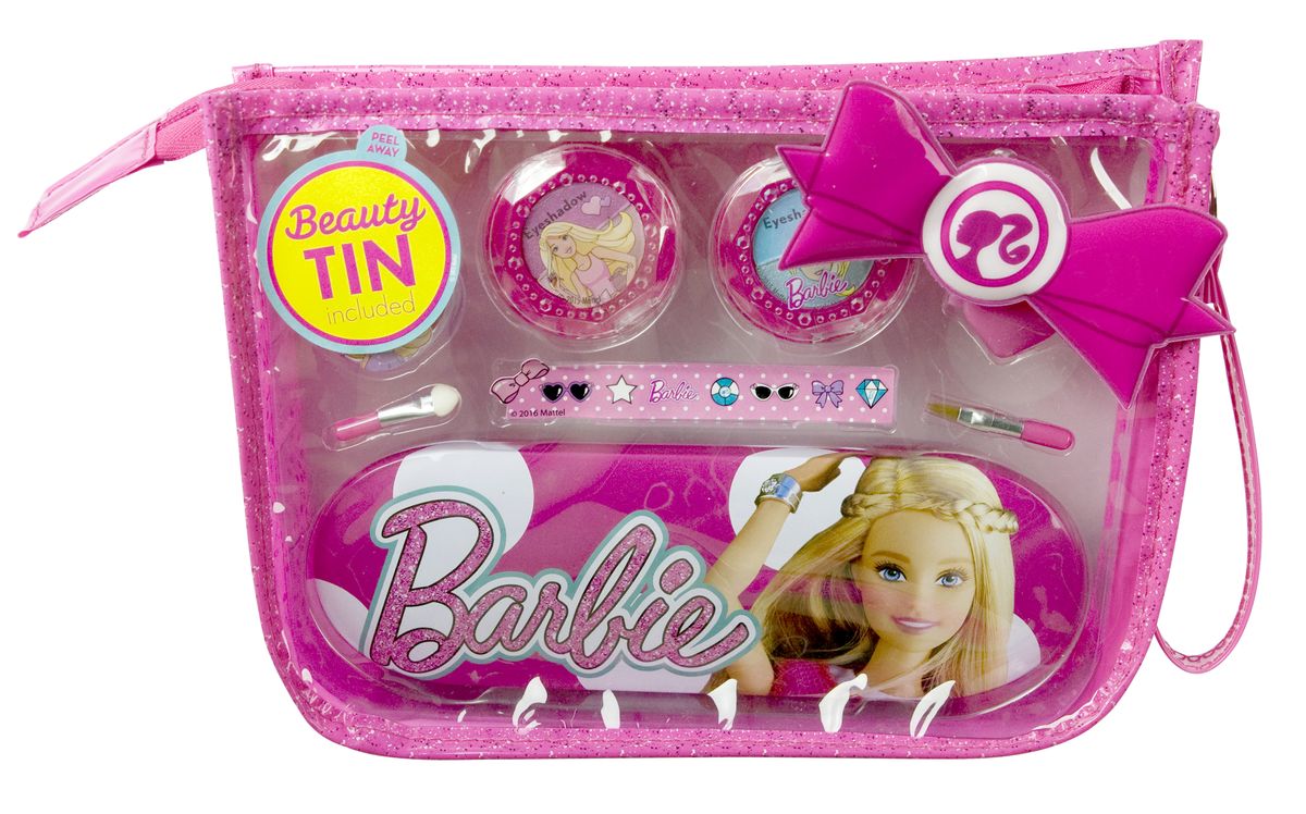 Markwins Игровой набор детской декоративной косметики Barbie в сумочке 96004519600451 Markwins Игровой набор детской декоративной косметики Barbie в сумочке 96004519600451Состав набора: двойные тени для век 2 шт., блеск для губ в баночке 1 шт., аппликатор для нанесения теней 1 шт., кисть для нанесения блеска для губ 1 шт., заколочка для волос 1 шт., пенал 1 шт., сумочка 1 шт., наклейки.