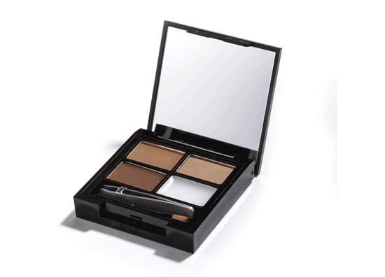 Makeup Revolution Набор для бровей Focus & Fix Eyebrow Shaping Kit, Medium Dark, 4 гр14184 Makeup Revolution Набор для бровей Focus & Fix Eyebrow Shaping Kit, Medium Dark, 4 гр14184Палетка включает в себя все необходимое для того, чтобы выполнить идеальный макияж бровей - 3 оттенка теней, фиксирующий форму воск, аппликатор для нанесения и пинцет. Тени легко смешиваются между собой, что позволяет добиться идеального попадания в естественный для вас оттенок.