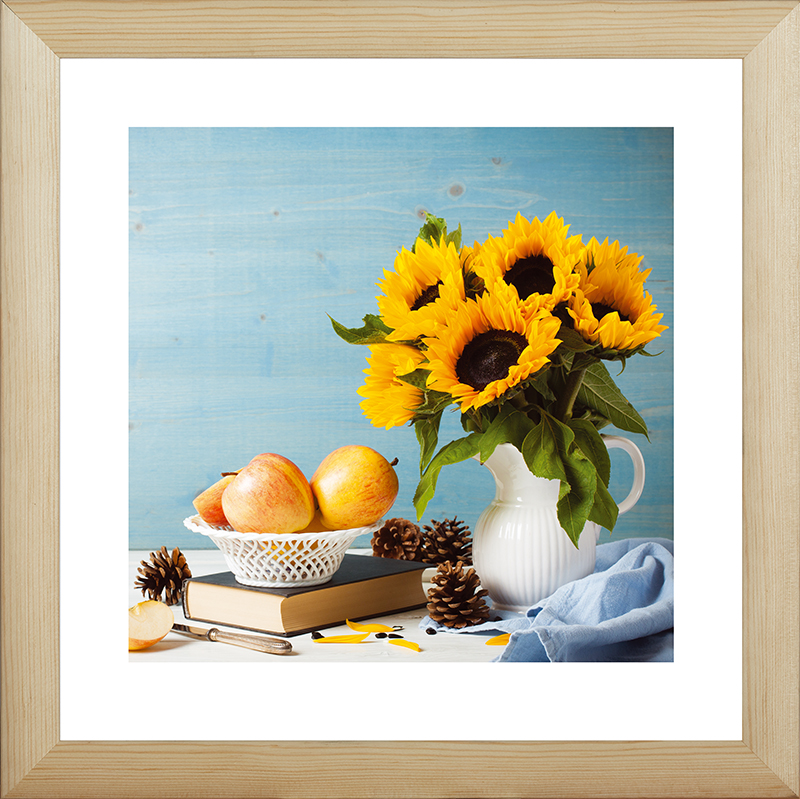 Картина Postermarket Подсолнухи и яблоки, 40 х 40 см. MC-54MC-54 Картина Postermarket Подсолнухи и яблоки, 40 х 40 см. MC-54MC-54Картина Postermarket Подсолнухи и яблоки прекрасно подойдет для декора интерьера различных помещений. Постер, выполненный в технике фотопечать, обрамлен паспарту и оформлен багетом бежевого цвета. Картина для интерьера (постер) - это современное и актуальное направление в дизайне помещений. Ее можно использовать для оформления любых помещений (дом, квартира, офис, бар, кафе, ресторан или гостиница). работоспособность. Правильное оформление интерьера создает благоприятный психологический климат, улучшает настроение и мотивирует. Размер картины: 400 x 400 мм.