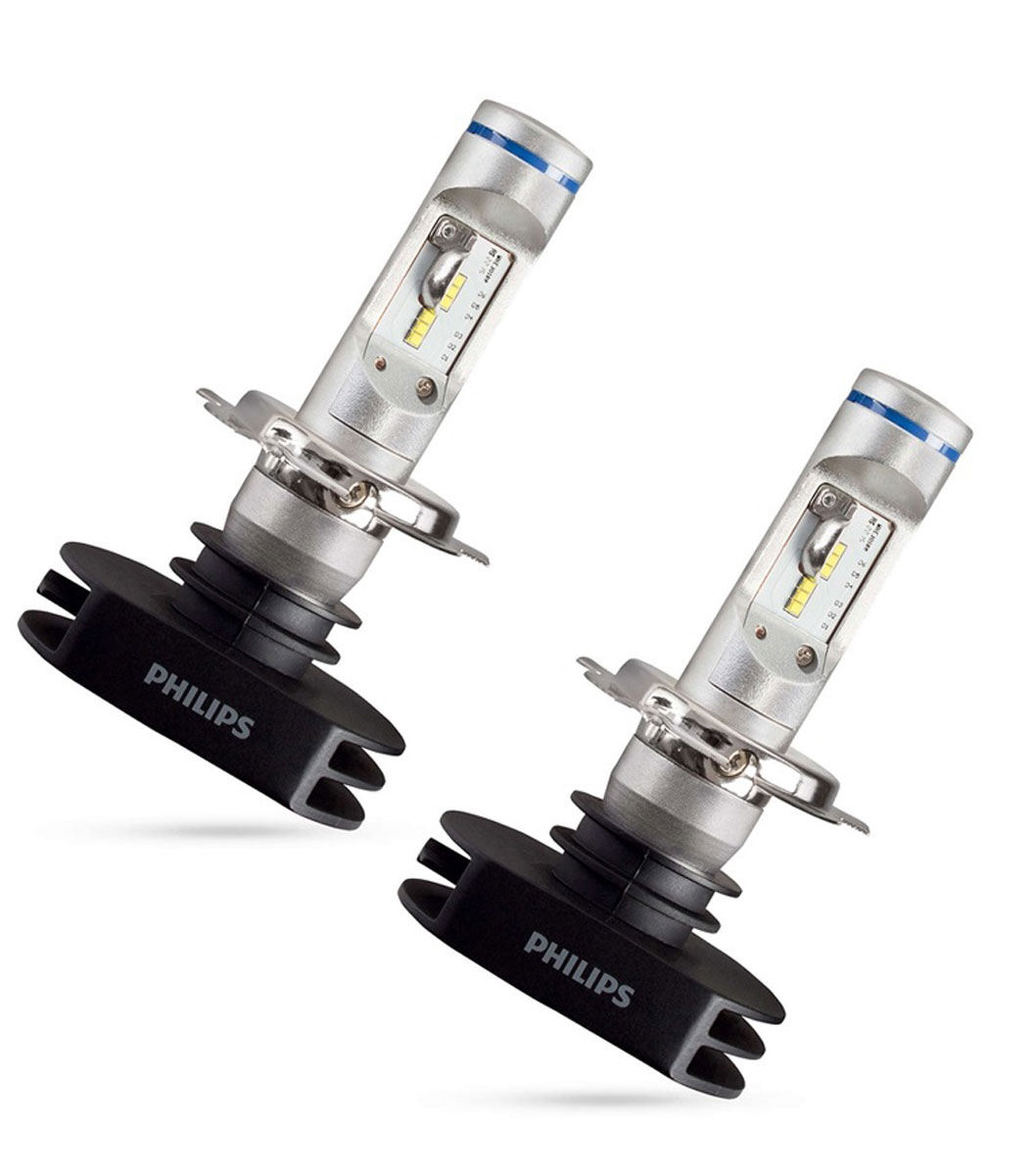 Лампа автомобильная светодиодная Philips X-tremeVision LED, цоколь H4, 2 шт12953BW Лампа автомобильная светодиодная Philips X-tremeVision LED, цоколь H4, 2 шт12953BWДо +150% больше света по сравнению со стандартными галогеновыми лампами H4. Максимальный комфорт для глаз подарят увернность за рулем. С новыми светодиодными лампами для головного освещения Philips LED вождение в ночное время суток станет удовольствием без эффекта ослепления встречных водителей. Фары головного света Philips LEDs с температурой в 6200K дают насыщенный белый свет, которые идеально подходят по цветовой температуре с светодиодными противотуманными и габаритными фонарями, для создания уникального освещения