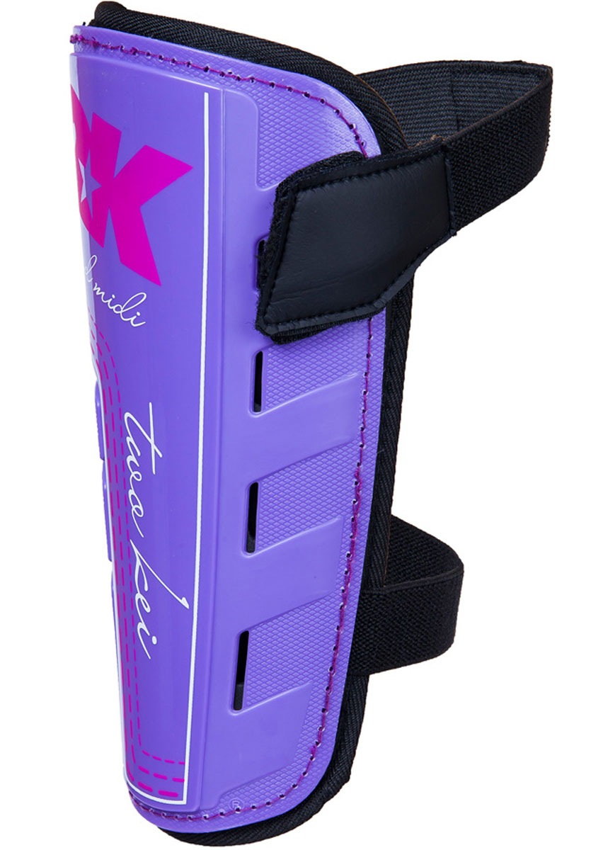 Щитки футбольные 2K Sport Guard, цвет: фиолетовый, черный, розовый. Размер M127324 Щитки футбольные 2K Sport Guard, цвет: фиолетовый, черный, розовый. Размер M127324Футбольные щитки профессионального уровня 2K Sport Guard из высококачественного полипропилена. Имеет прочную переднюю панель и двухслойную текстильную подкладку с перфорациями, обеспечивающими лучшую вентиляцию. Применяется для защиты голени во время игры в футбол. В комплект входит текстильный компрессионный чулок для фиксации щитка на ноге.