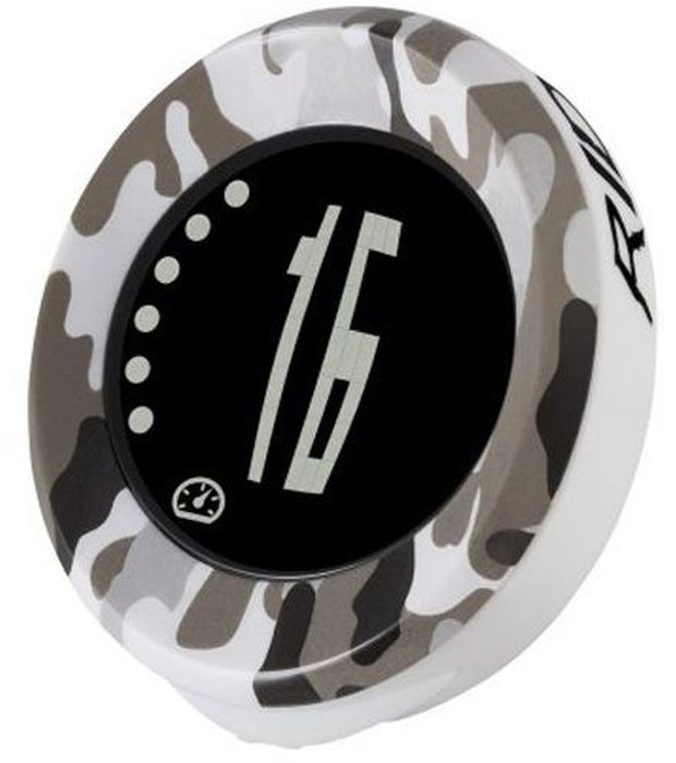 Велокомпьютер Sigma MySpeedy Camo ATS, 4 функции6056 Велокомпьютер Sigma MySpeedy Camo ATS, 4 функции6056Велокомпьютер Sigma Sport MySpeedy – это новая серия, которая обладает уникальным стилем, ярким красочным дизайном. Управление производится всего лишь одной кнопкой, меню простое и понятное. Компьютер оснащен только основными, необходимыми для обычного катания функциями.Функции: Текущая скорость Время поездки Преодоленное расстояние (за поездку) Суммарный пробегХарактеристики: Легкочитаемые символы Простое управление одной кнопкой Установка на велосипед без инструментов Беспроводная передача сигнала Водонепроницаемый корпус (IPX7)