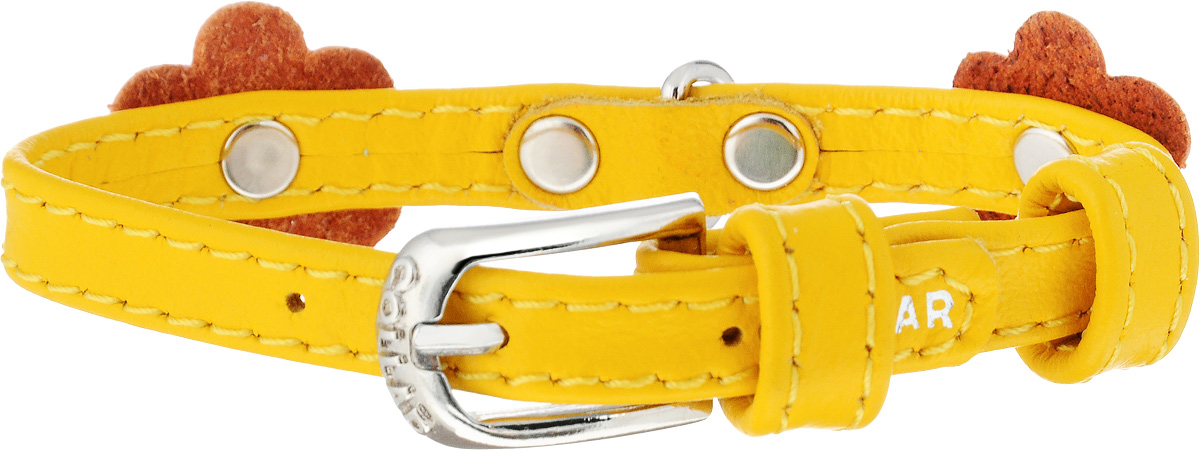 Ошейник для собак CoLLaR Glamour Аппликация, цвет: желтый, оранжевый, ширина 9 мм, обхват шеи 18-21 см0120710 Ошейник для собак CoLLaR Glamour Аппликация, цвет: желтый, оранжевый, ширина 9 мм, обхват шеи 18-21 см0120710Ошейник CoLLaR Glamour Аппликация изготовлен из кожи, устойчивой к влажности и перепадам температур. Клеевой слой, сверхпрочные нити, крепкие металлические элементы делают ошейник надежным и долговечным. Изделие отличается высоким качеством, удобством и универсальностью.Размер ошейника регулируется при помощи металлической пряжки. Имеется металлическое кольцо для крепления поводка. Ваша собака тоже хочет выглядеть стильно! Модный ошейник с аппликацией в виде цветов станет для питомца отличным украшением и выделит его среди остальных животных. Минимальный обхват шеи: 18 см. Максимальный обхват шеи: 21 см. Ширина: 9 мм.
