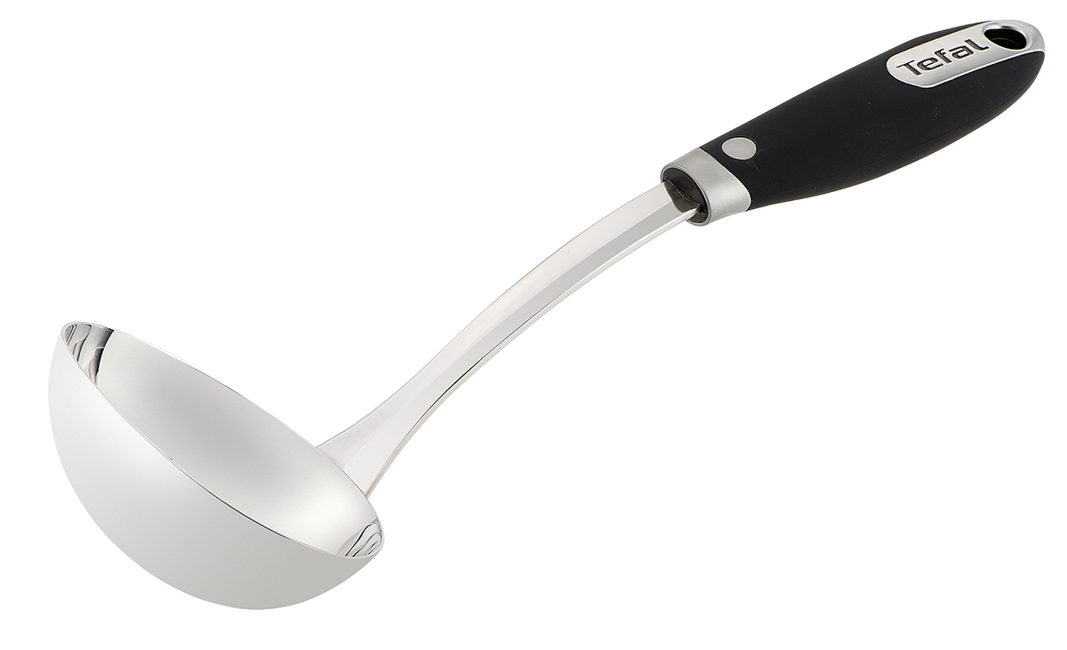 Половник Tefal Talent, длина 30 см. K0800414K0800414 Половник Tefal Talent, длина 30 см. K0800414K0800414Половник Tefal Talent изготовлен из нержавеющей стали. Удобная рукоятка, изготовленная из пластика, имеет небольшую петлю, с помощью которой вы можете подвесить изделие у себя на кухне в удобном месте. Отличаясь не только стильным дизайном, но и особой функциональностью, кухонные принадлежности серии Talent создают комфорт на кухне. Получайте удовольствие от готовки без забот. Можно мыть в посудомоечной машине. Размер рабочей поверхности: 8,5 х 9,5 х 3 см. Длина половника: 30 см.