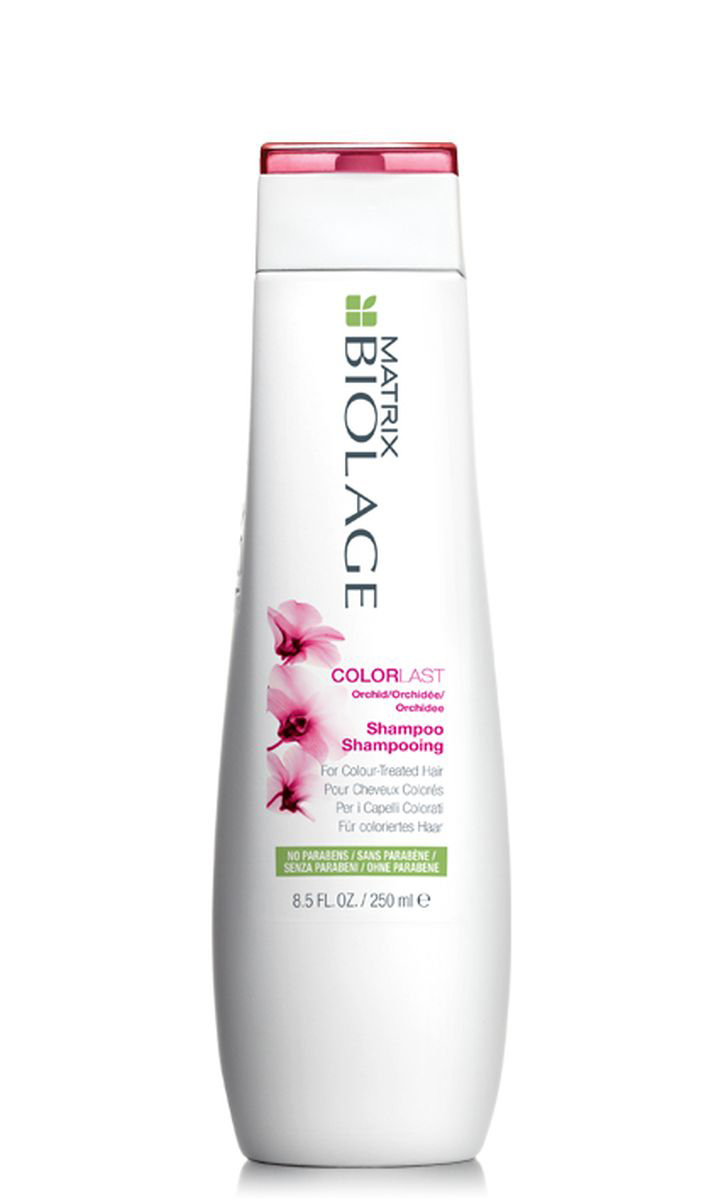Matrix Biolage Colorlast Шампунь 250млE0900 Matrix Biolage Colorlast Шампунь 250млE0900Окрашенные волосы со временем становятся тусклыми и теряют блеск. Шампунь Biolage Colorlast™ (КолорЛаст) помогает сохранить глубину и яркость оттенка окрашенных волос, придавая им здоровый, сияющий вид. Волосы сохраняют насыщенный цвет до 9 недель* после окрашивания. Формула без парабенов. - Помогает продлить яркость цвета окрашенных волос. - Бережно очищает волосы, сохраняя насыщенность оттенка. - Формула без парабенов. *При использовании системы из Колорласт шампуня и кондиционера по сравнению с шампунем без кондиционирующих свойств.