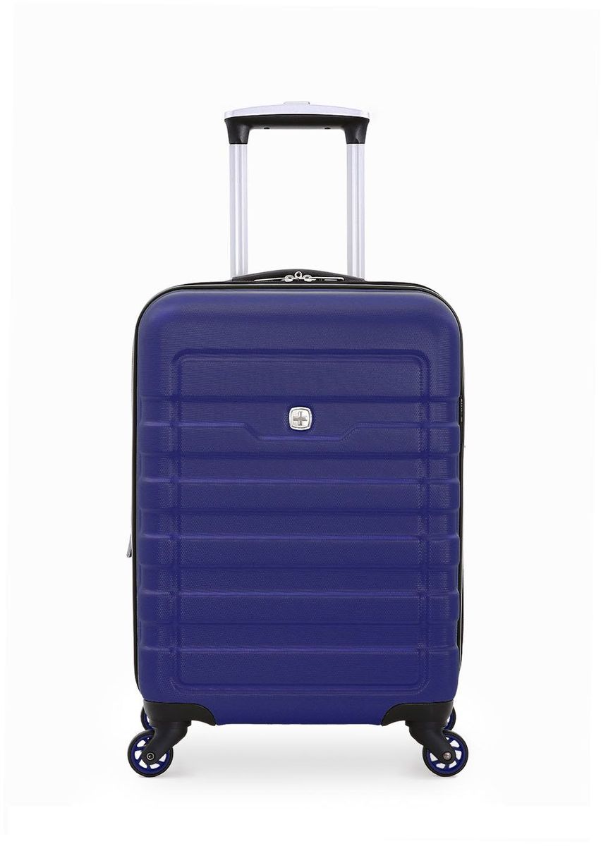 Чемодан Swiss Gera Tresa, цвет: синий, 38 л16-014 - 46CM Чемодан Swiss Gera Tresa, цвет: синий, 38 л16-014 - 46CMЭргономичность,качество и удобство в использовании — 3 основополагающие характеристики чемоданов SWISSGEAR.Высокачественные материалы и строгий контроль на всех этапах производства гарантируют ощущение комфорта и удовольствия от путешествия. SWISSGEARарт. 6581343154Динамичный чемодан SWISSGEAR TRESA 6581343154.Стильный дизайн и сочная раскраска чемодана выполнены на прочном пластике, с фактурной отделкой корпуса. Чемодан имеет 4 колеса для повышенной манёвренности, с максимальным радиусом вращения. Удобная телескопическая ручка из алюминия имеет компактное сложение в специальный отсек. Для удобства транспортировки на чемодане расположены две эргономичные ручки: верхняя и боковая, при боковом хранении на чемодане предусмотрены защитные ножки.Чемодан имеет одно центральное отделение, вещи в котором надёжно фиксирует х-образная резинка и дополнительное отделение в крышке чемодана: закрывается на сетчатый клапан на молнии. Также внутри предусмотрен карман на молнии для хранения мелких принадлежностей.Размер изделия – 35x23x42 см, вместимость – 38 л.