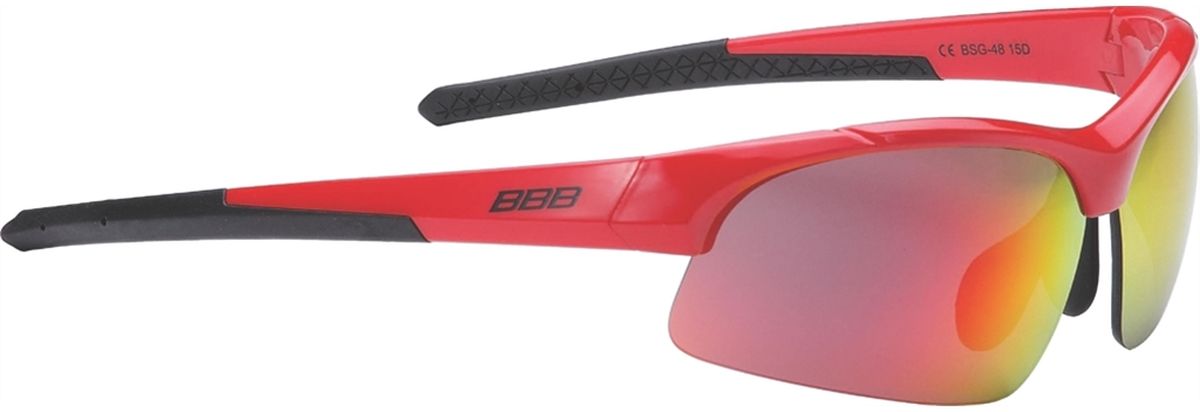 Очки солнцезащитные BBB Impress Small PC Smoke Red Lenses, цвет: красный, черныйRivaCase 7560 red Очки солнцезащитные BBB Impress Small PC Smoke Red Lenses, цвет: красный, черныйRivaCase 7560 redBBB Impress Small PC Smoke Red Lenses - это специальная версия очков для людей с меньшим размером головы. Спортивные очки современного стиля в легкой оправе. Сменные линзы выполнены из поликарбоната. Форма линз обеспечивает защиту от солнца, пыли и ветра.Особенности:100% защита от ультрафиолета.Поликарбонатная оправа с регулируемой переносицей.Мешочек для хранения в комплекте.Дополнительные линзы в комплекте: желтая и прозрачная.