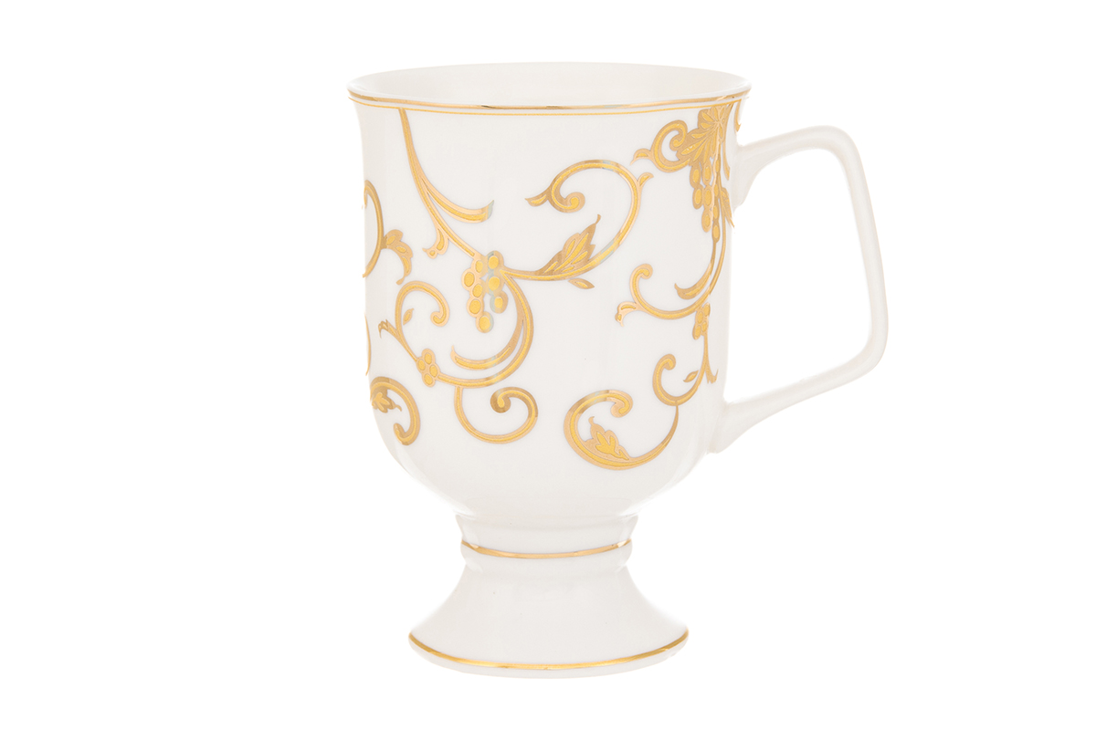 Кружка кофейная Elan Gallery Королевский узор, 380 мл730637 Кружка кофейная Elan Gallery Королевский узор, 380 мл730637Кружка станет отличным дополнением к сервировке семейного стола и замечательным подарком для ваших родных и друзей. Размер кружки: 12 х 8,5 х 12,5 см. Объем кружки: 380 мл.