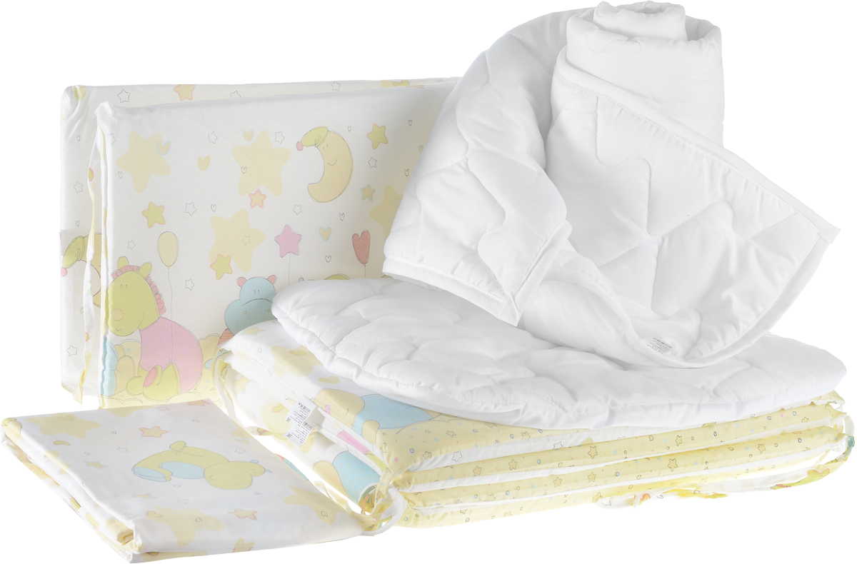 Baby Nice Комплект в кроватку Звездопад цвет желтый 9 предметовН613-03 Baby Nice Комплект в кроватку Звездопад цвет желтый 9 предметовН613-03Комплект в кроватку - это превосходный подарок для родителей. Очаровательный постельный комплект выполнен в нежных цветах и украшен изображениями милых зверушек. Комплект в кроватку для самых маленьких изготовлен из самой качественной ткани, самой безопасной и гигиеничной, самой экологичной и гипоаллергенной. Отлично подходит для кроваток малышей, которые часто двигаются во сне. Хлопковое волокно прекрасно переносит стирку, быстро сохнет и не требует особого ухода, не линяет и не вытягивается. Ткань прошла специальную обработку по умягчению, что сделало её невероятно мягкой и приятной к телу. Комплект создаст дополнительный комфорт и уют ребенку. Родителям не составит особого труда ухаживать за комплектом. Он превосходно стирается, легко гладится. Ваш малыш будет в восторге от такого необыкновенного постельного набора! В комплект входит: одеяло, пододеяльник, подушка, наволочка, простынь на резинке, 4 бортика.