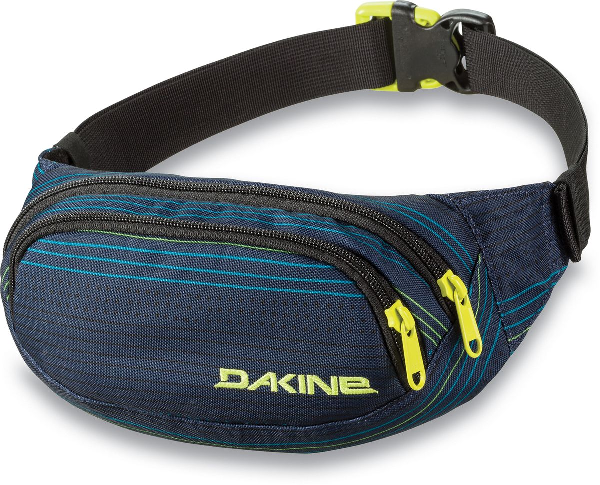 Сумка поясная Dakine Hip Pack Lineup, цвет: темно-синий, 0,6 л. 813020000127090 8130200 Сумка поясная Dakine Hip Pack Lineup, цвет: темно-синий, 0,6 л. 813020000127090 8130200Поясная сумка с двумя отделениями. Регулируемый поясной ремень.